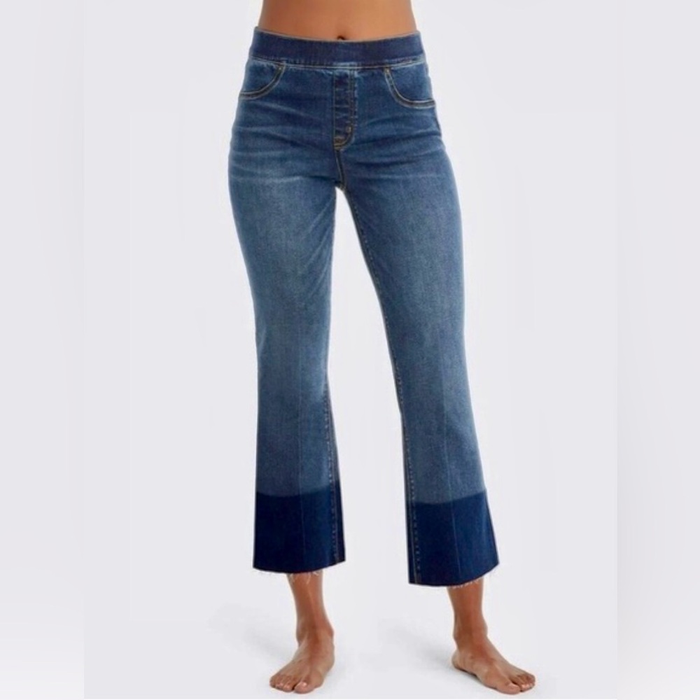 SPANX women's cropped stretch flare pull‎ on denim raw hem Size Small